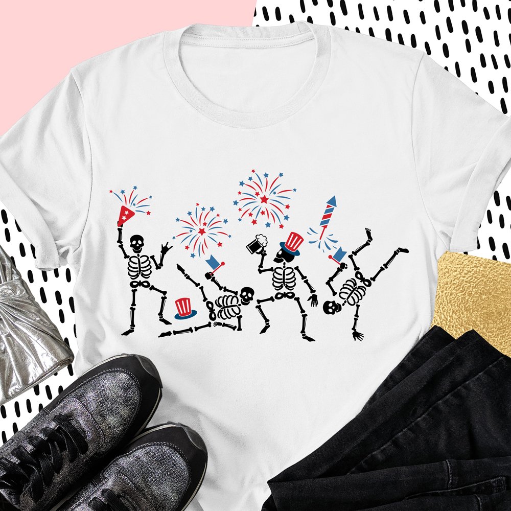 Skull Dancing With Fireworks Independence Day 4th of July Shirt