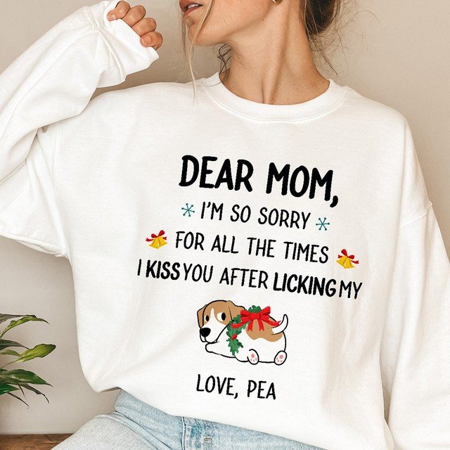 Personalized Funny Gift For Dog Mom Custom Name Dog Lovers Sweatshirt